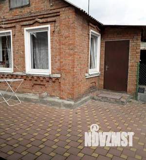 Дом 100м², 2-этажный, участок 6 сот.  