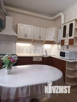 Дом 96м&sup2;, 3-этажный, участок 3 сот.  