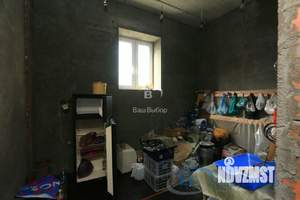 Дом 250м&sup2;, 3-этажный, участок 6 сот.  