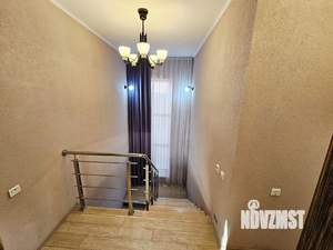 Дом 206м&sup2;, 2-этажный, участок 6 сот.  