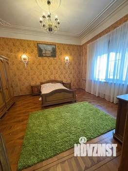 Дом 594м², 4-этажный, участок 5 сот.  