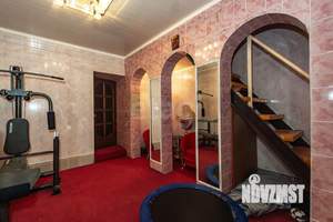 Дом 398м², 4-этажный, участок 5 сот.  