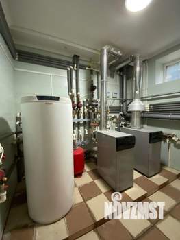 Дом 538м&sup2;, 3-этажный, участок 12 сот.  