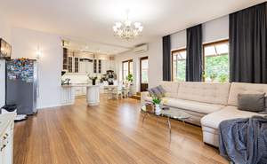 Дом 455м&sup2;, 2-этажный, участок 12 сот.  