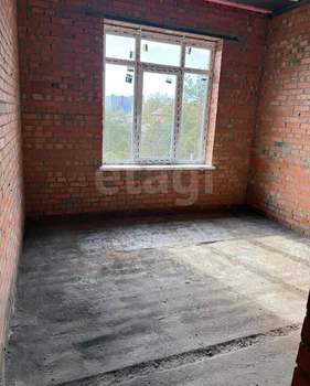 Дом 153м&sup2;, 2-этажный, участок 3 сот.  