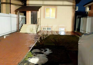 Дом 148м&sup2;, 3-этажный, участок 3 сот.  