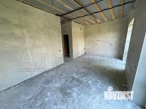 Дом 175м&sup2;, 1-этажный, участок 7 сот.  