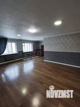 Дом 310м&sup2;, 2-этажный, участок 3 сот.  