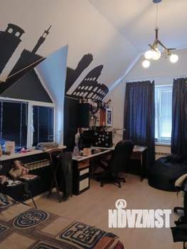 Дом 174м², 2-этажный, участок 3 сот.  