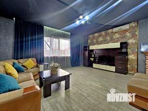 Дом 228м², 2-этажный, участок 7 сот.  