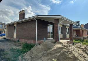 Дом 140м&sup2;, 1-этажный, участок 5 сот.  