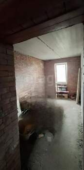 Дом 100м&sup2;, 2-этажный, участок 6 сот.  