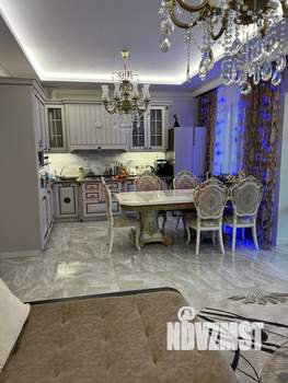 Дом 200м&sup2;, 2-этажный, участок 5 сот.  