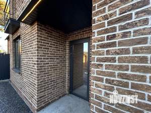 Дом 152м&sup2;, 2-этажный, участок 4 сот.  