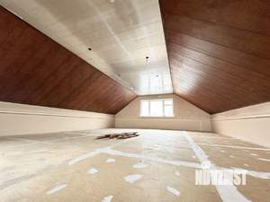 Дом 300м&sup2;, 3-этажный, участок 7 сот.  