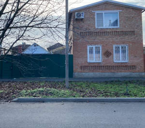 Дом 60м&sup2;, 2-этажный, участок 3 сот.  