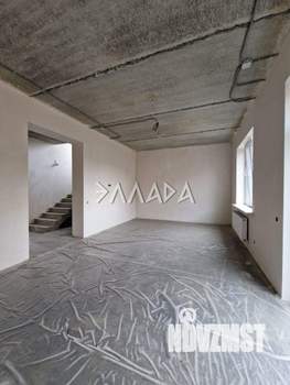 Дом 140м², 2-этажный, участок 3 сот.  