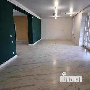 Дом 450м², 2-этажный, участок 5 сот.  