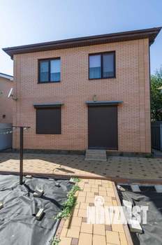 Дом 120м&sup2;, 2-этажный, участок 3 сот.  