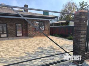 Дом 100м&sup2;, 1-этажный, участок 5 сот.  