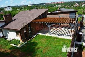 Дом 205м&sup2;, 2-этажный, участок 4 сот.  