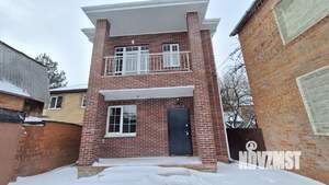 Дом 130м&sup2;, 2-этажный, участок 3 сот.  