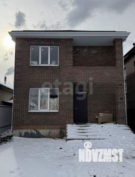 Дом 127м&sup2;, 2-этажный, участок 3 сот.  