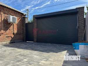 Дом 180м&sup2;, 2-этажный, участок 4 сот.  