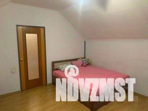 Дом 165м&sup2;, 2-этажный, участок 3 сот.  