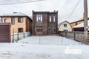 Дом 153м&sup2;, 2-этажный, участок 3 сот.  