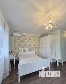 Дом 139м&sup2;, 2-этажный, участок 9 сот.  