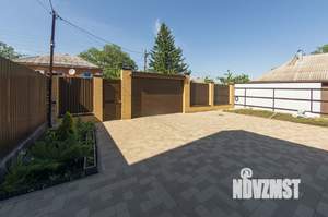 Дом 140м², 2-этажный, участок 3 сот.  