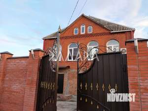 Дом 225м², 2-этажный, участок 3 сот.  