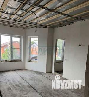 Дом 140м², 2-этажный, участок 4 сот.  