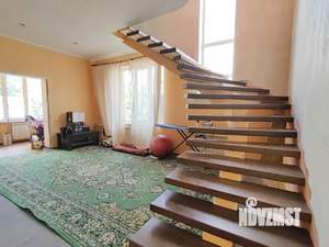 Дом 181м², 2-этажный, участок 6 сот.  