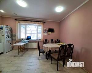 Дом 190м², 2-этажный, участок 4 сот.  