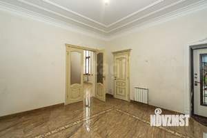 Дом 650м², 2-этажный, участок 7 сот.  