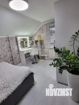 Дом 105м&sup2;, 2-этажный, участок 3 сот.  