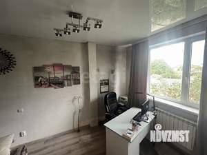 Дом 250м&sup2;, 3-этажный, участок 6 сот.  