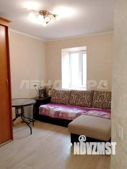 Дом 320м&sup2;, 3-этажный, участок 2 сот.  