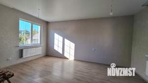 Дом 80м&sup2;, 2-этажный, участок 3 сот.  