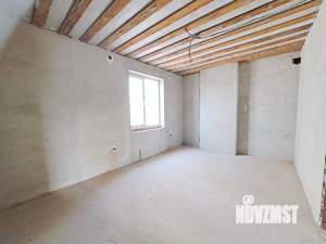 Дом 197м&sup2;, 2-этажный, участок 4 сот.  