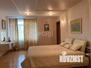 Дом 356м&sup2;, 3-этажный, участок 6 сот.  