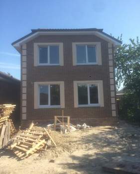 Дом 110м&sup2;, 2-этажный, участок 3 сот.  