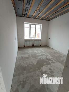 Дом 165м&sup2;, 2-этажный, участок 4 сот.  