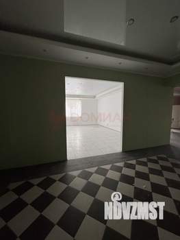 Дом 400м&sup2;, 2-этажный, участок 7 сот.  