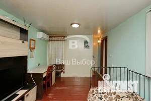 Дом 80м&sup2;, 2-этажный, участок 6 сот.  