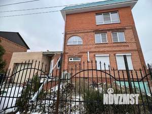 Дом 340м², 3-этажный, участок 6 сот.  