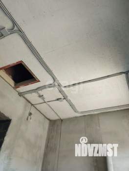 Дом 220м&sup2;, 2-этажный, участок 6 сот.  