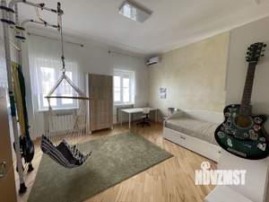Дом 210м², 4-этажный, участок 3 сот.  
